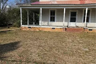 105 E 2nd St, Mount Gilead, NC 27306 - Photo 1