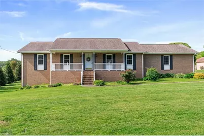 1610 E Wensley Drive, Mount Airy, NC 27030 - Photo 1