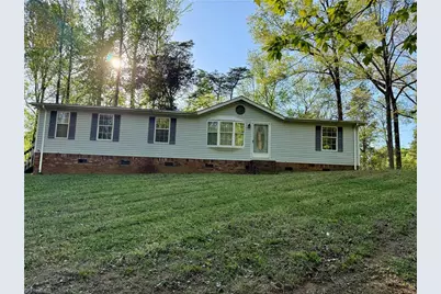 284 Eaglewood Lane, Winston-Salem, NC 27127 - Photo 1