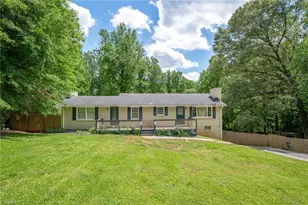 228 Barlow Cir, Winston-Salem, NC 27105 - Photo 1