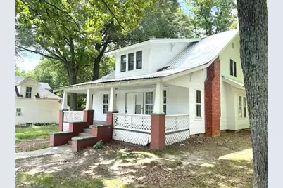 508 Guilford Street, Thomasville, NC 27360 - Photo 1