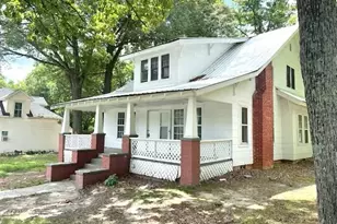 508 Guilford St, Thomasville, NC 27360 - Photo 1