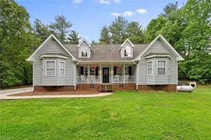 387 Rambling Woods Dr, North Wilkesboro, NC 28659 - Photo 1