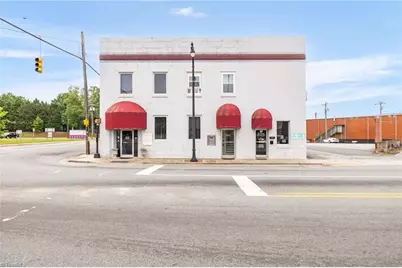 600 Washington Street, Eden, NC 27288 - Photo 1