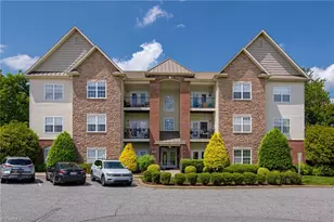 6801 Hanesbrook Cir, Clemmons, NC 27012 - Photo 1