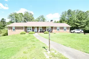 2952 NC-268, Pilot Mountain, NC 27041 - Photo 1