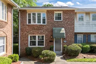 516 Peele St, Burlington, NC 27215 - Photo 1