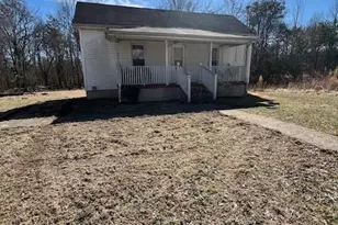 230 Roosevelt St, Eden, NC 27288 - Photo 1