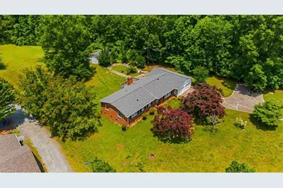 5300 Drake Road, Greensboro, NC 27406 - Photo 1