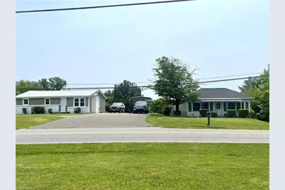 1406 E Pine Street, Mount Airy, NC 27030 - Photo 1