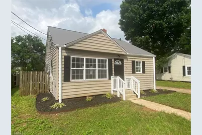 5 Crutchfield Avenue, Lexington, NC 28445 - Photo 1