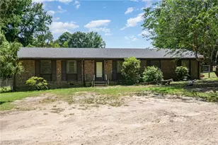 160 E. Sheraton Park Rd, Greensboro, NC 27406 - Photo 1