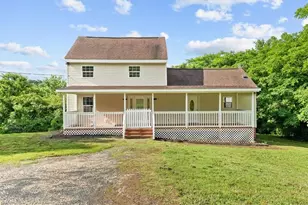 649 W Main St, Franklinville, NC 27248 - Photo 1