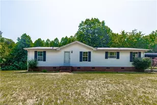 1931 Pearl Ln, Asheboro, NC 27205 - Photo 1