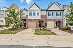 136 Thornhill Dr, Burlington, NC 27215 - Photo 1