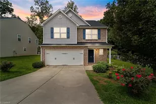 138 Arrowhead Dr, Kernersville, NC 27284 - Photo 1