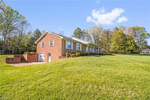 520 S Bunker Hill Rd, Colfax, NC 27235 - Photo 1