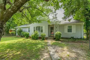 704 Summit Rd, High Point, NC 27265 - Photo 1