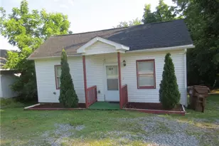 903 Newlin Pl, High Point, NC 27260 - Photo 1