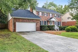 4105 Oak Hollow Dr, High Point, NC 27265 - Photo 1