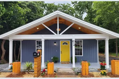 614 Huger Street, Thomasville, NC 27360 - Photo 1