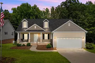 7 Roselynn Ln, Thomasville, NC 27360 - Photo 1