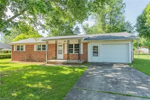 1006 Irving Ave, Eden, NC 27288 - Photo 1