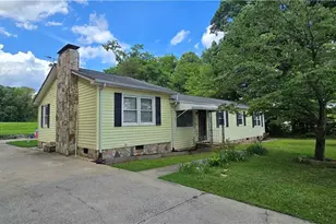 3613 McConnell Rd, Greensboro, NC 27405 - Photo 1