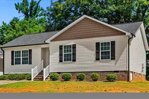 914 Fermer Rd, Asheboro, NC 27203 - Photo 1