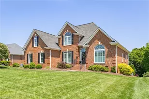 153 Montauk Ct, Clemmons, NC 27012 - Photo 1