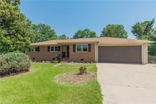 414 Heitman Rd, Thomasville, NC 27360 - Photo 1