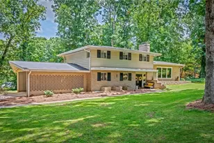 411 St Andrews Rd, Statesville, NC 28625 - Photo 1