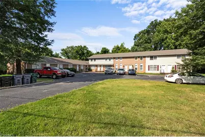 305 Salem Street, Thomasville, NC 27360 - Photo 1