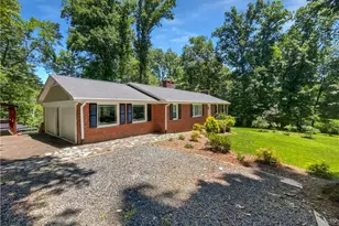 3230 High Cliffs Rd, Pfafftown, NC 27040 - Photo 1