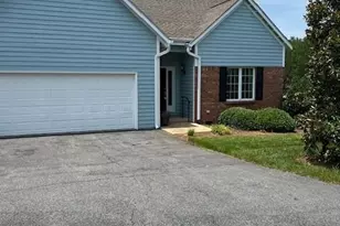 375 Hollybrook Dr, Bermuda Run, NC 27006 - Photo 1