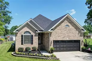 1841 Pennrose Dr, Reidsville, NC 27320 - Photo 1