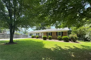 420 Logan Ct, King, NC 27021 - Photo 1