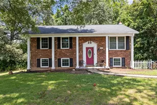 151 Sparrow Rd, Eden, NC 27288 - Photo 1