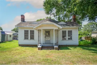 402 Poplar Street, Graham, NC 27253 - Photo 1