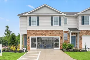 1423 Maltese Ln, Greensboro, NC 27405 - Photo 1