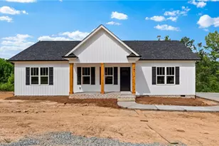 287 Stonybrook Dr, Lexington, NC 27295 - Photo 1