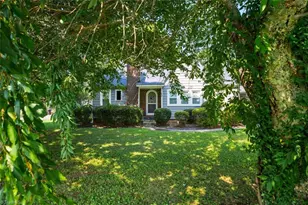 602 Roxboro St, Haw River, NC 27258 - Photo 1