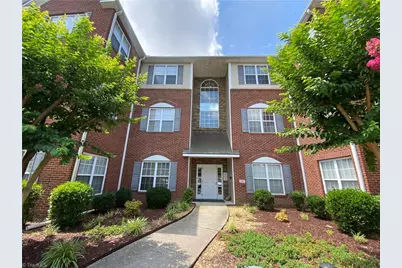 6981 Hanesbrook Circle #202, Clemmons, NC 27012 - Photo 1