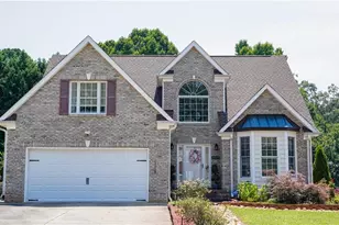 4709 Clifton Park Dr, Jamestown, NC 27282 - Photo 1