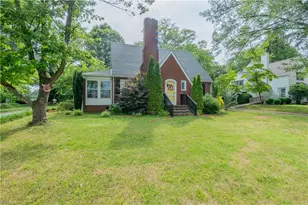 422 Main St, Dobson, NC 27017 - Photo 1