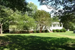 113 Dillon St, Winston-Salem, NC 27107 - Photo 1