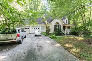 200 Montclair Dr, Advance, NC 27006 - Photo 1
