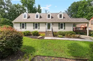 2301 Cottage Pl, Greensboro, NC 27455 - Photo 1