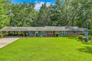 1004 Cartpath Rd, North Wilkesboro, NC 28659 - Photo 1