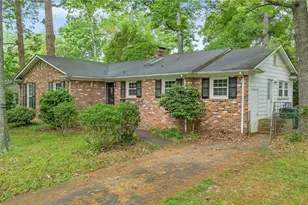 5524 Seacroft Rd, Charlotte, NC 28210 - Photo 1